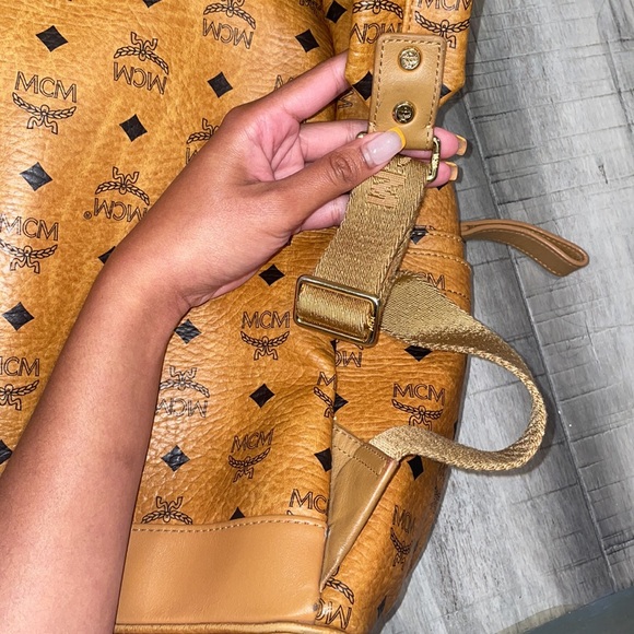 MCM Visetos Medium Sprinkle Stud Stark Backpack in Cognac - Picture 15 of 16